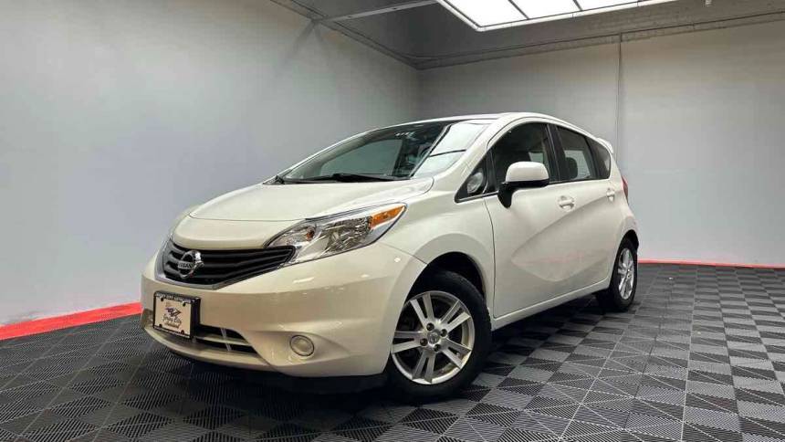 2014 Nissan Versa 1.6 SV — Hatchback — 47,001 mi — JERSEY CITY, NJ