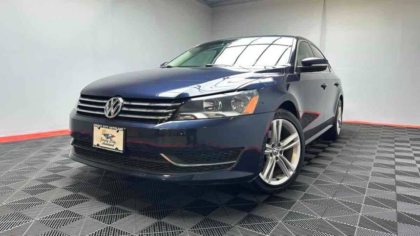 2014 Volkswagen Passat SE — Sedan — 105,308 mi — JERSEY CITY, NJ