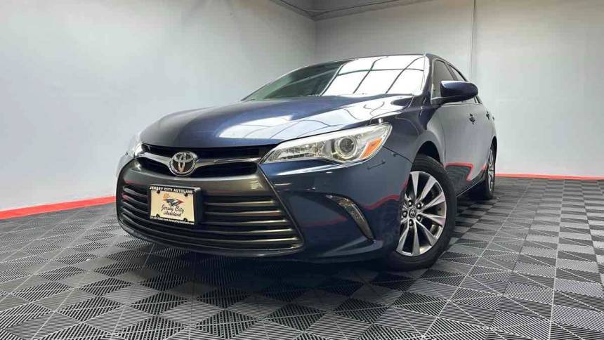 2015 Toyota Camry XLE — Sedan — 119,318 mi — JERSEY CITY, NJ