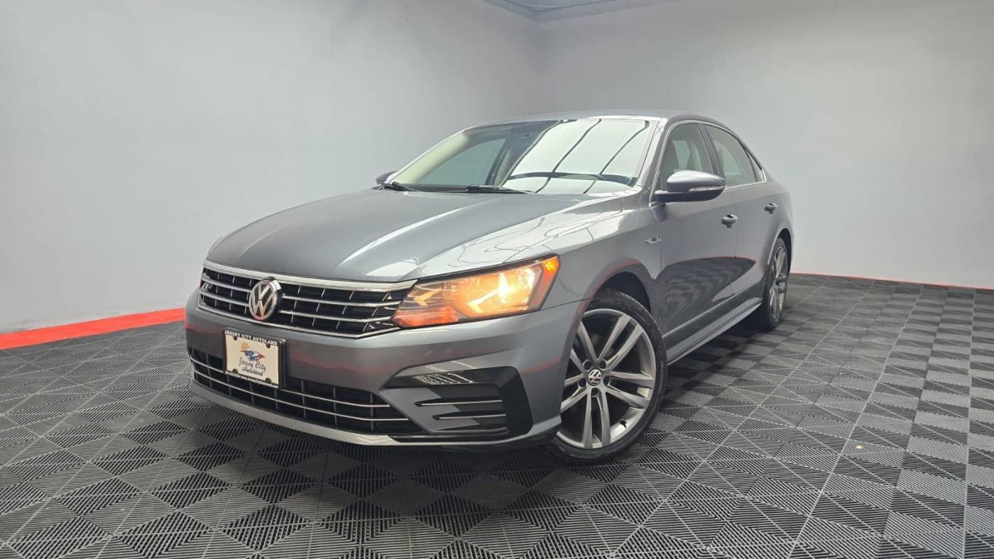 2017 Volkswagen Passat R-Line — Sedan — 95,469 mi — JERSEY CITY, NJ