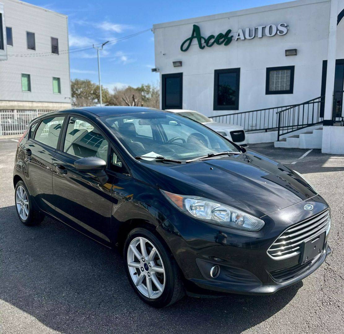 2019 Ford Fiesta SE — Hatchback — 98,550 mi — San Antonio, TX