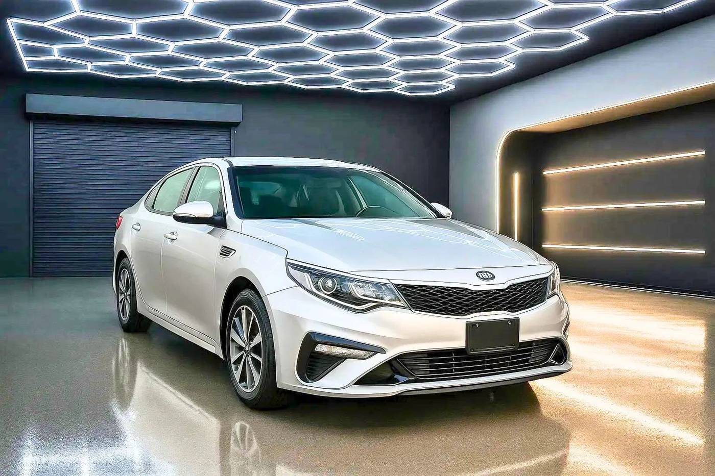 2020 Kia Optima EX — Sedan — 81,346 mi — San Antonio, TX