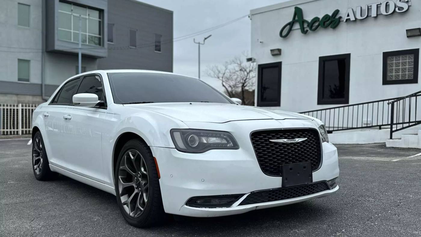 2016 Chrysler 300 S — Sedan — 124,505 mi — San Antonio, TX
