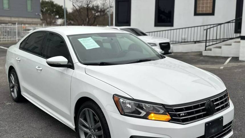 2018 Volkswagen Passat R-Line — Sedan — 82,142 mi — San Antonio, TX