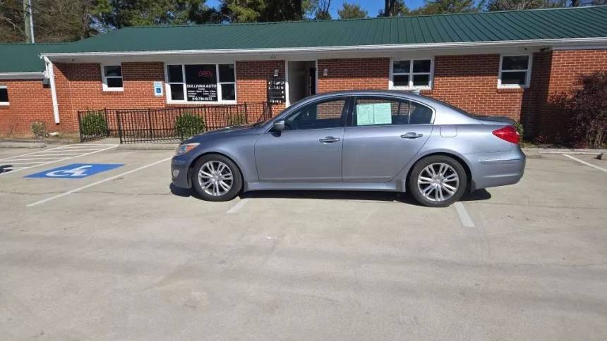 2014 Hyundai Genesis 3.8 — Sedan — 110,051 mi — Fayetteville, NC