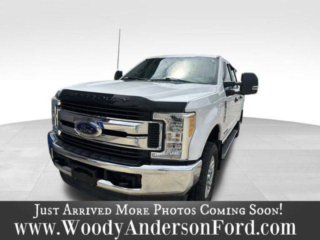 2017 Ford Super Duty F-350 XL — Pickup Truck — 77,101 mi — Huntsville, AL