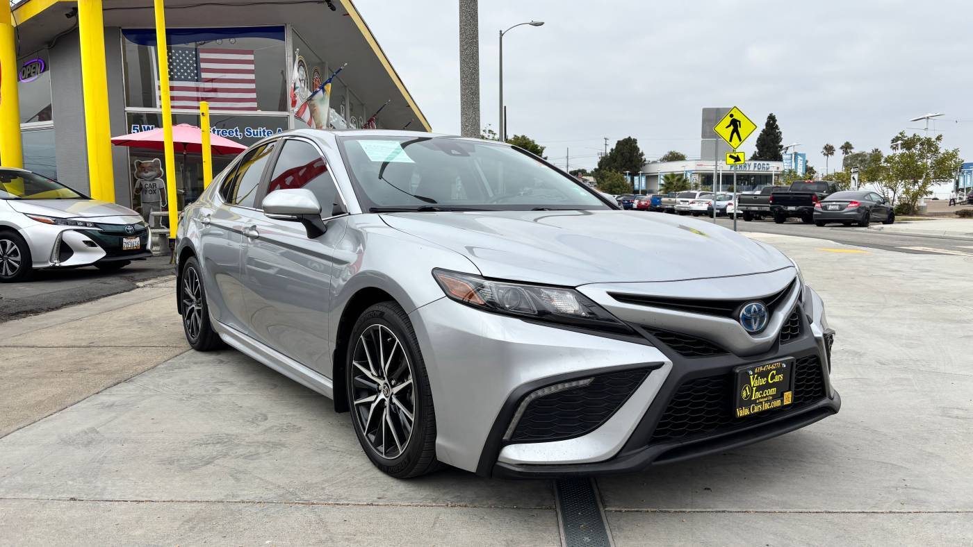 2022 Toyota Camry Hybrid SE — Sedan — 69,467 mi — National City, CA