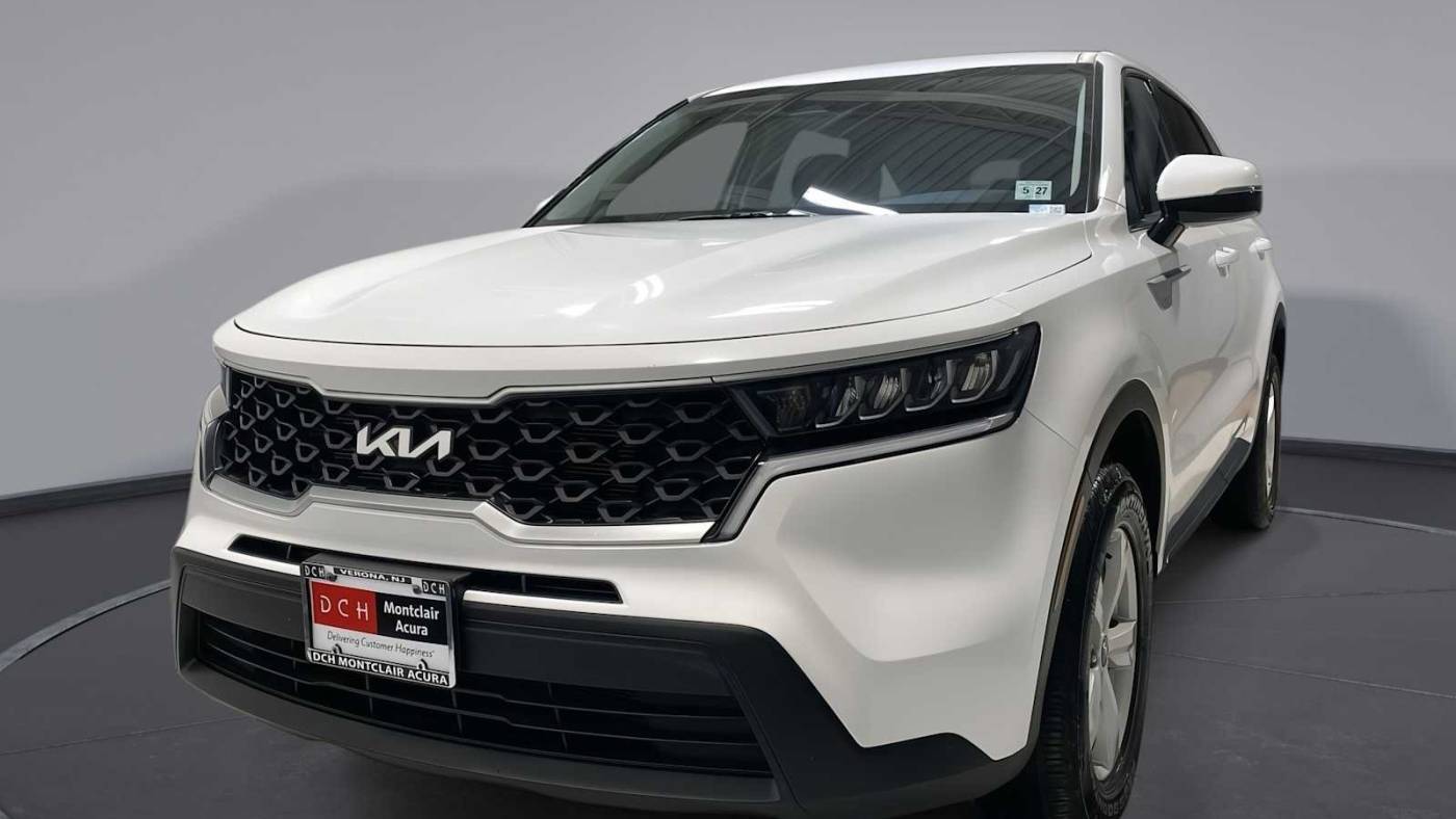 2022 Kia Sorento LX — SUV — 30,484 mi — Verona, NJ