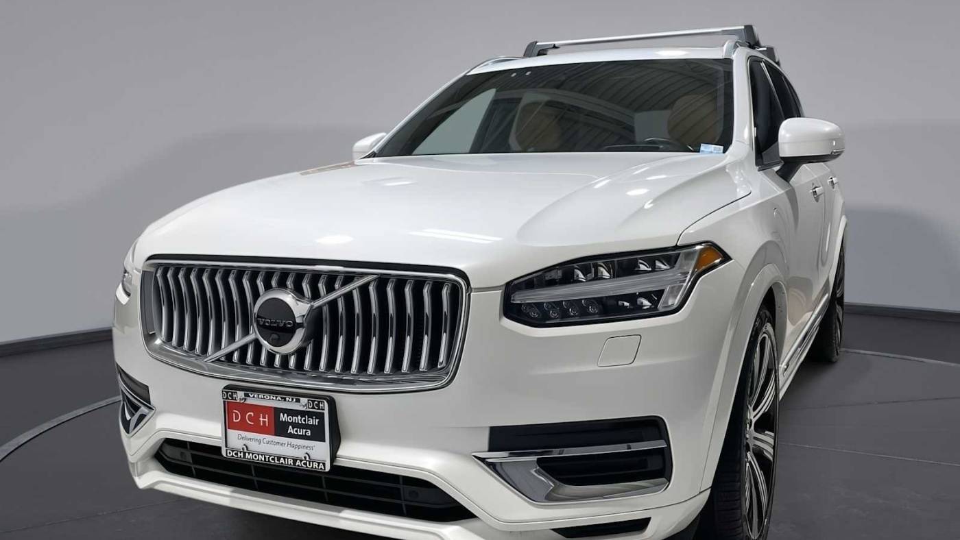 2021 Volvo XC90 Plug-In Hybrid Inscription — SUV — 33,007 mi — Verona, NJ