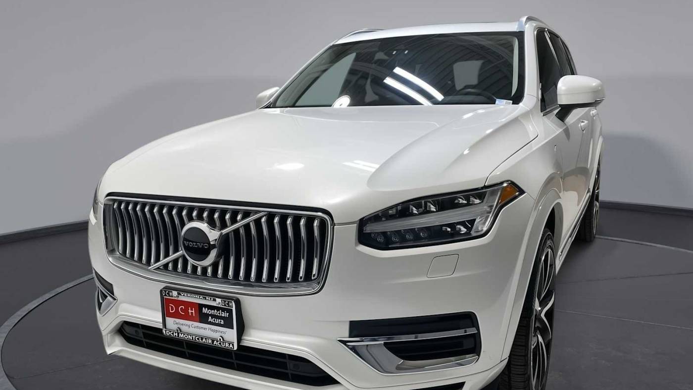 2021 Volvo XC90 Plug-In Hybrid Inscription — SUV — 57,489 mi — Verona, NJ