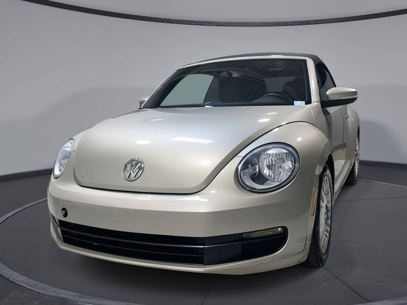 2015 Volkswagen Beetle 1.8T — Convertible — 60,954 mi — Verona, NJ