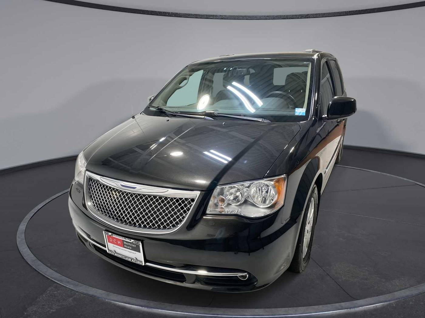 2015 Chrysler Town & Country Touring — Minivan — 144,758 mi — Verona, NJ