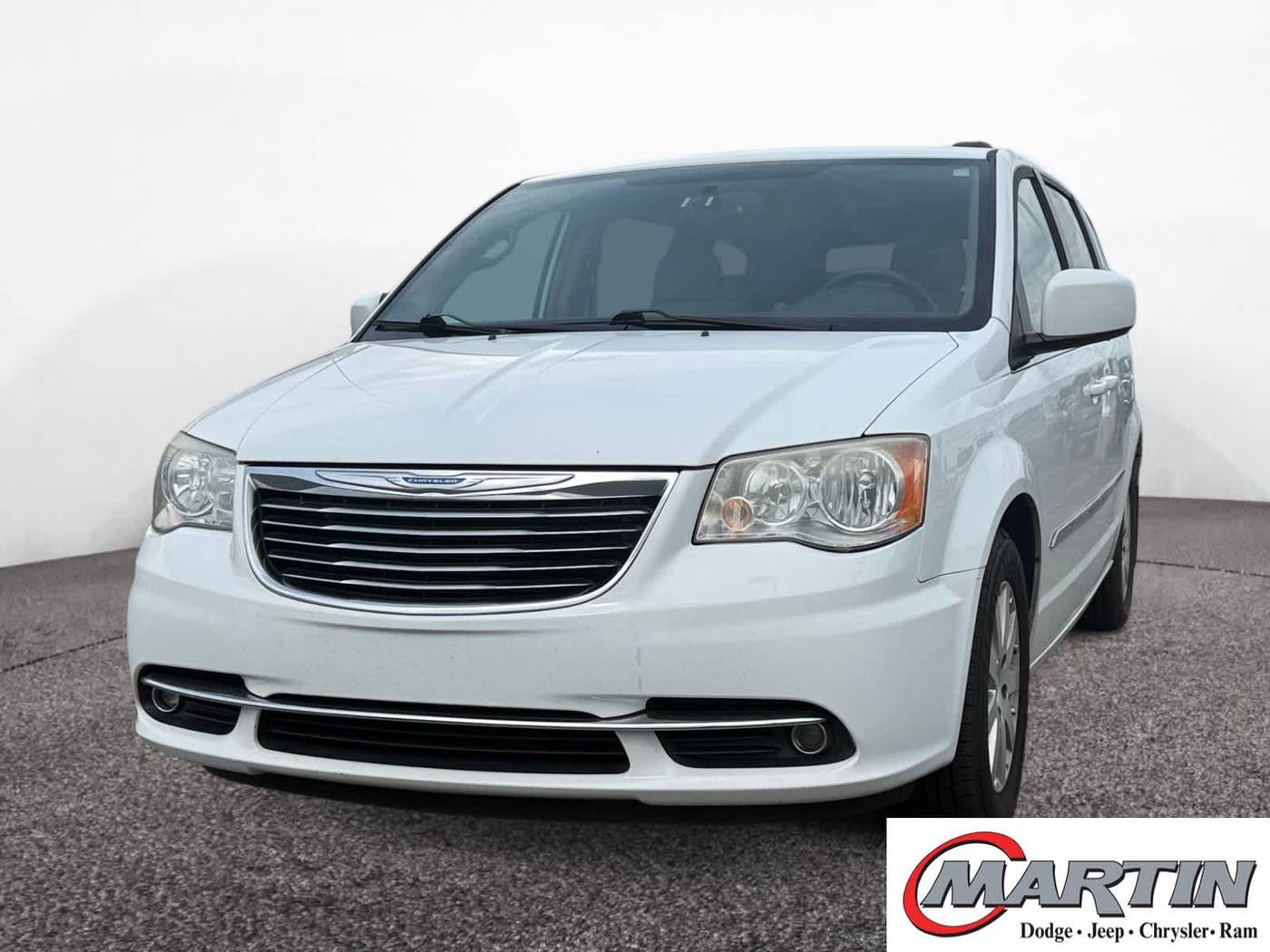 2014 Chrysler Town & Country Touring — Minivan — 121,389 mi — Bowling Green, KY