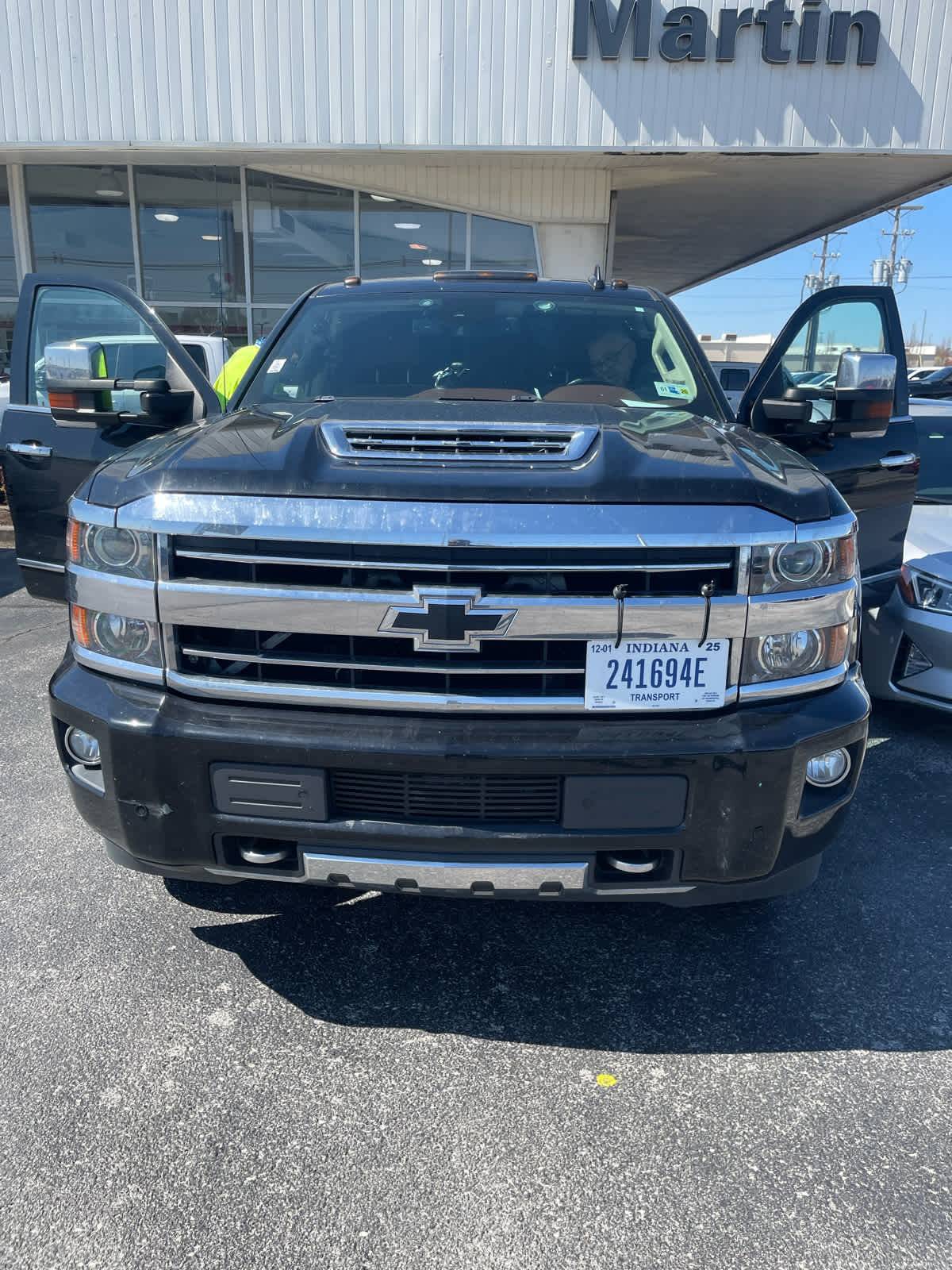 2019 Chevrolet Silverado 3500HD High Country — Pickup Truck — 197,291 mi — Bowling Green, KY