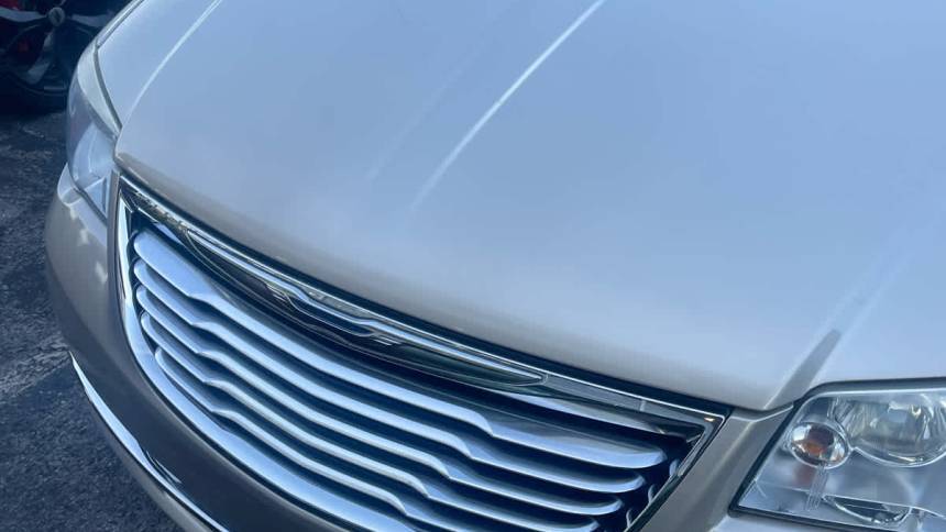 2015 Chrysler Town & Country Touring — Minivan — 60,590 mi — Bowling Green, KY