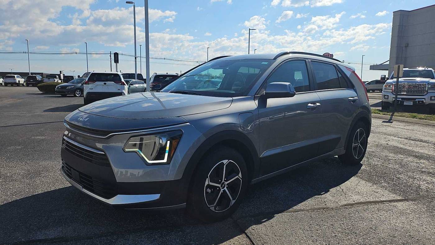 2024 Kia Niro Plug-In Hybrid EX — SUV — 8,213 mi — Bowling Green, KY
