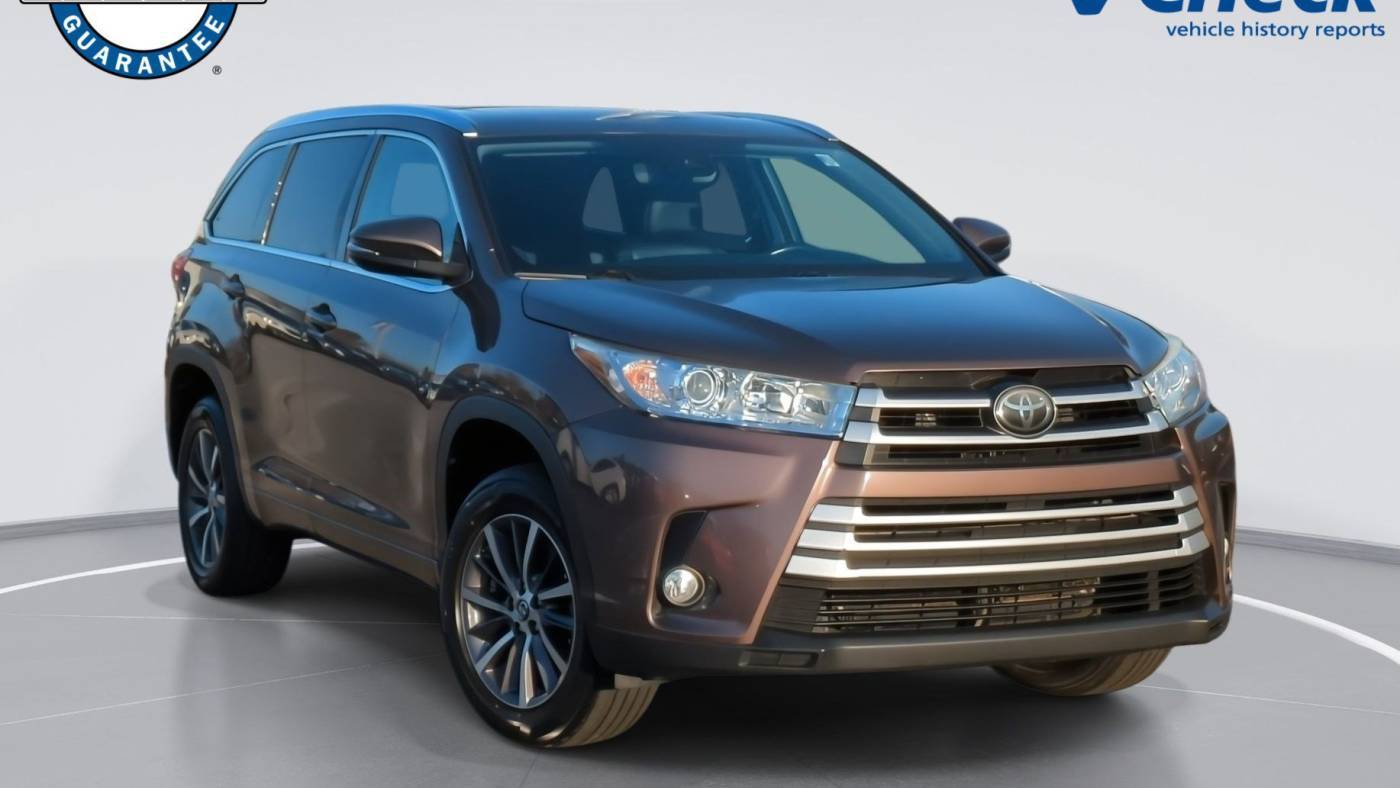 2017 Toyota Highlander XLE — SUV — 106,605 mi — Winterville, NC