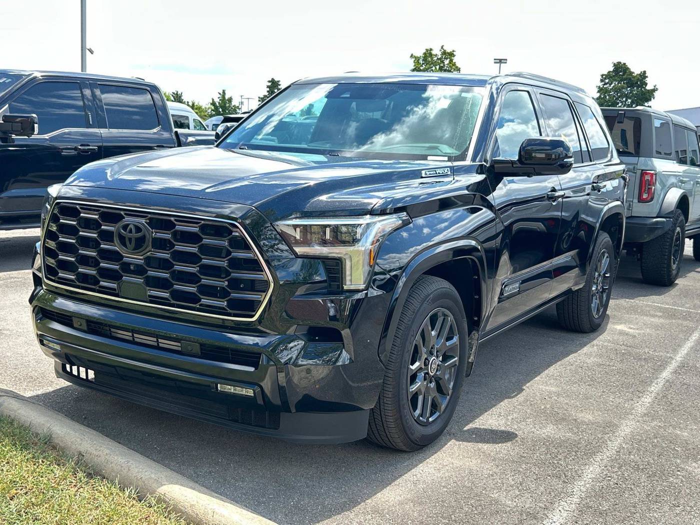 2024 Toyota Sequoia Platinum — SUV — 8,790 mi — Murfreesboro, TN