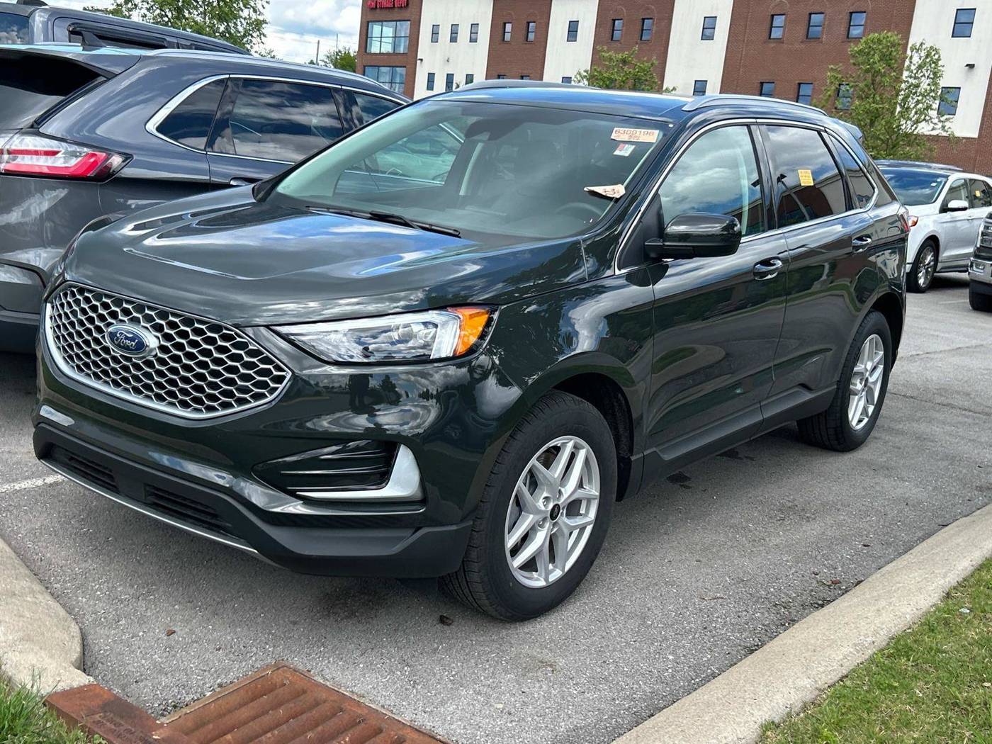 2024 Ford Edge SEL — SUV — 17,106 mi — Murfreesboro, TN