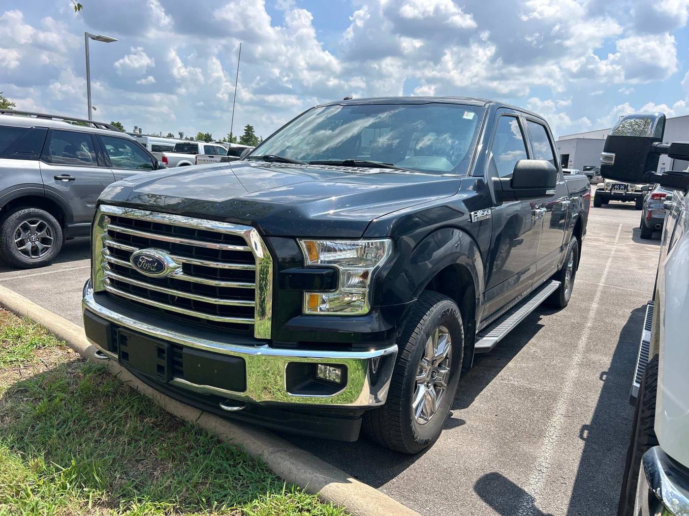 2017 Ford F-150 XLT — Pickup Truck — 137,001 mi — Murfreesboro, TN