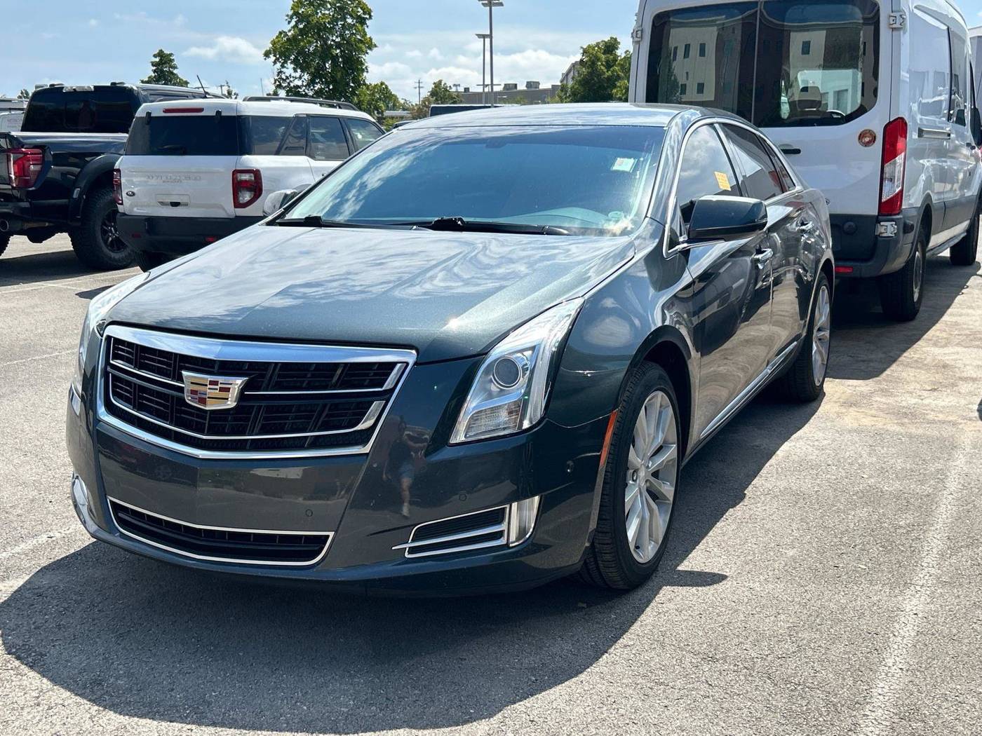 2017 Cadillac XTS Luxury — Sedan — 117,185 mi — Murfreesboro, TN