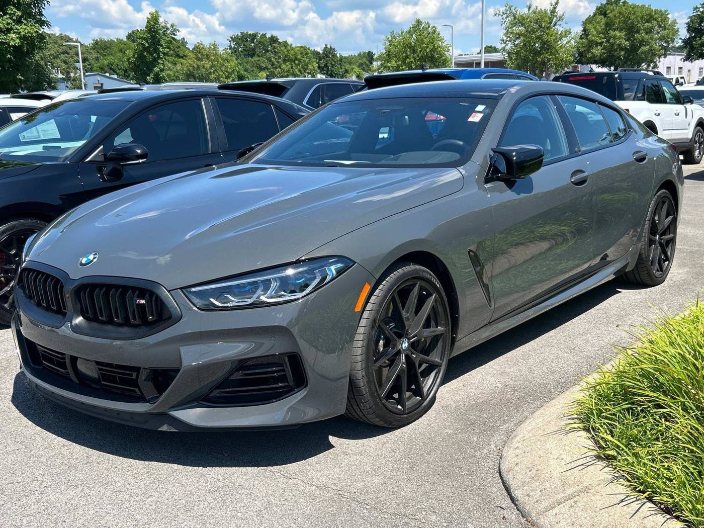 2025 BMW 8 Series M850i — Sedan — 749 mi — Murfreesboro, TN