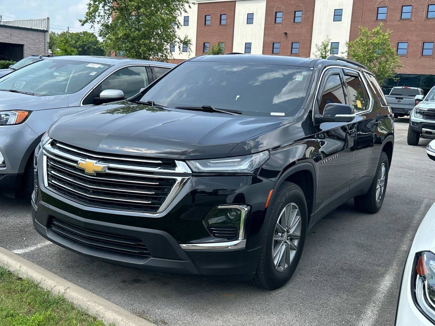 2023 Chevrolet Traverse LT Cloth — SUV — 36,889 mi — Murfreesboro, TN