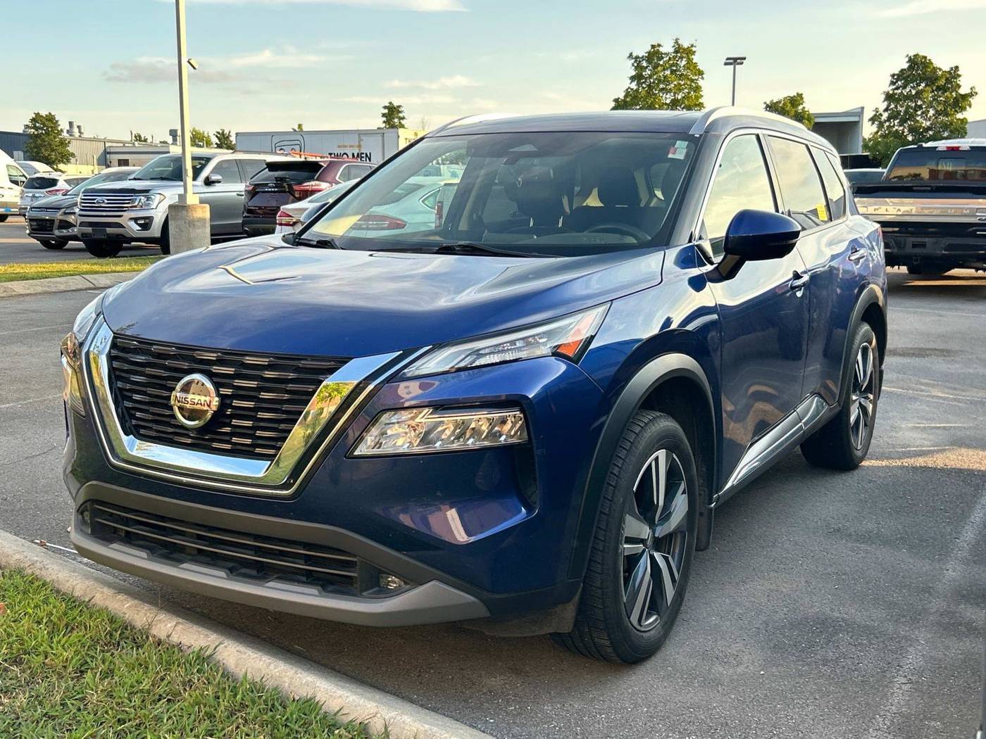 2021 Nissan Rogue SL — SUV — 84,270 mi — Murfreesboro, TN