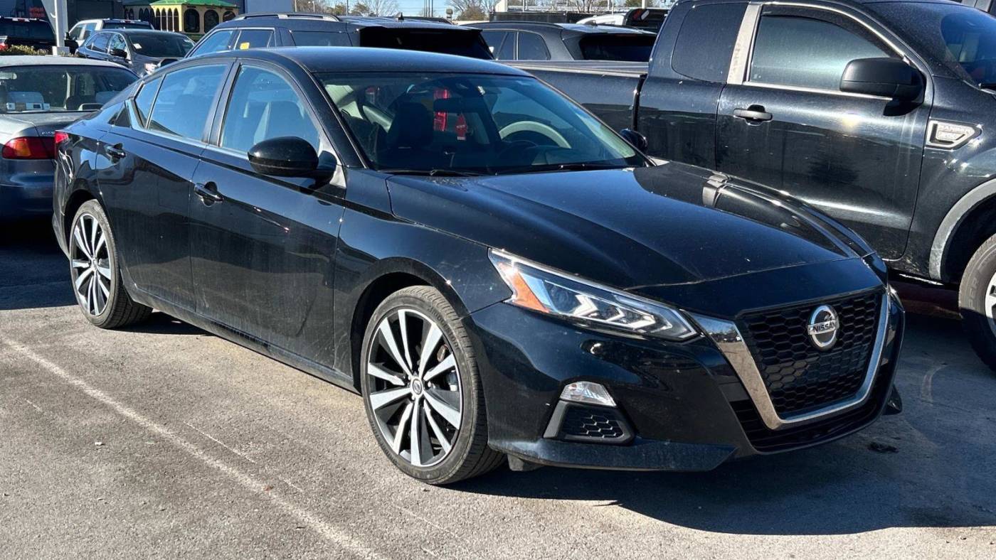 2022 Nissan Altima SR — Sedan — 45,970 mi — Murfreesboro, TN