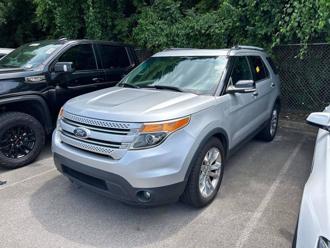 2014 Ford Explorer XLT — SUV — 176,722 mi — Murfreesboro, TN