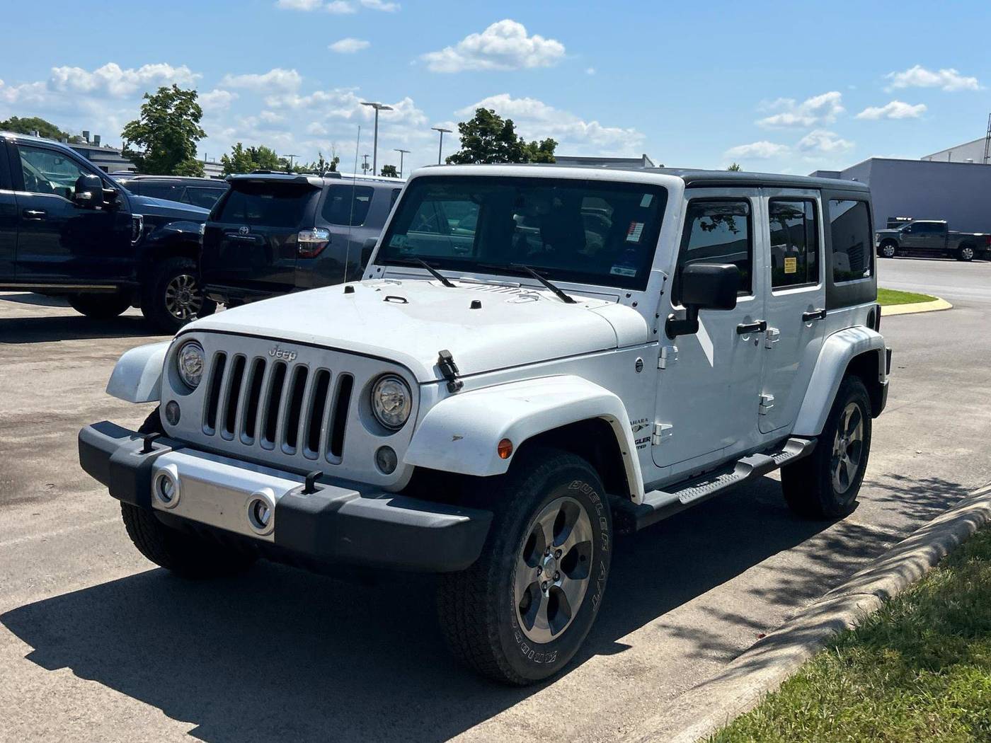 2017 Jeep Wrangler Sahara — SUV — 99,167 mi — Murfreesboro, TN