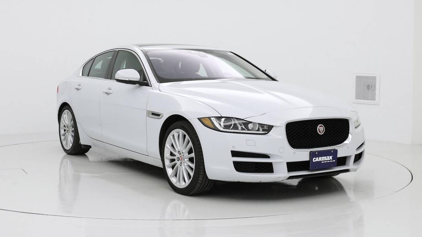 2017 Jaguar XE