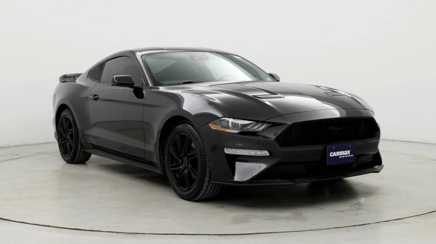 2022 Ford Mustang EcoBoost Premium — Coupe — 32,452 mi — St. Louis, MO