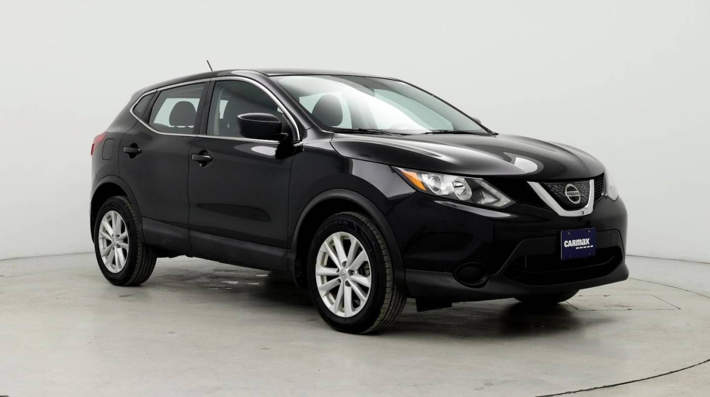 2018 Nissan Rogue Sport S — SUV — 94,356 mi — St. Louis, MO