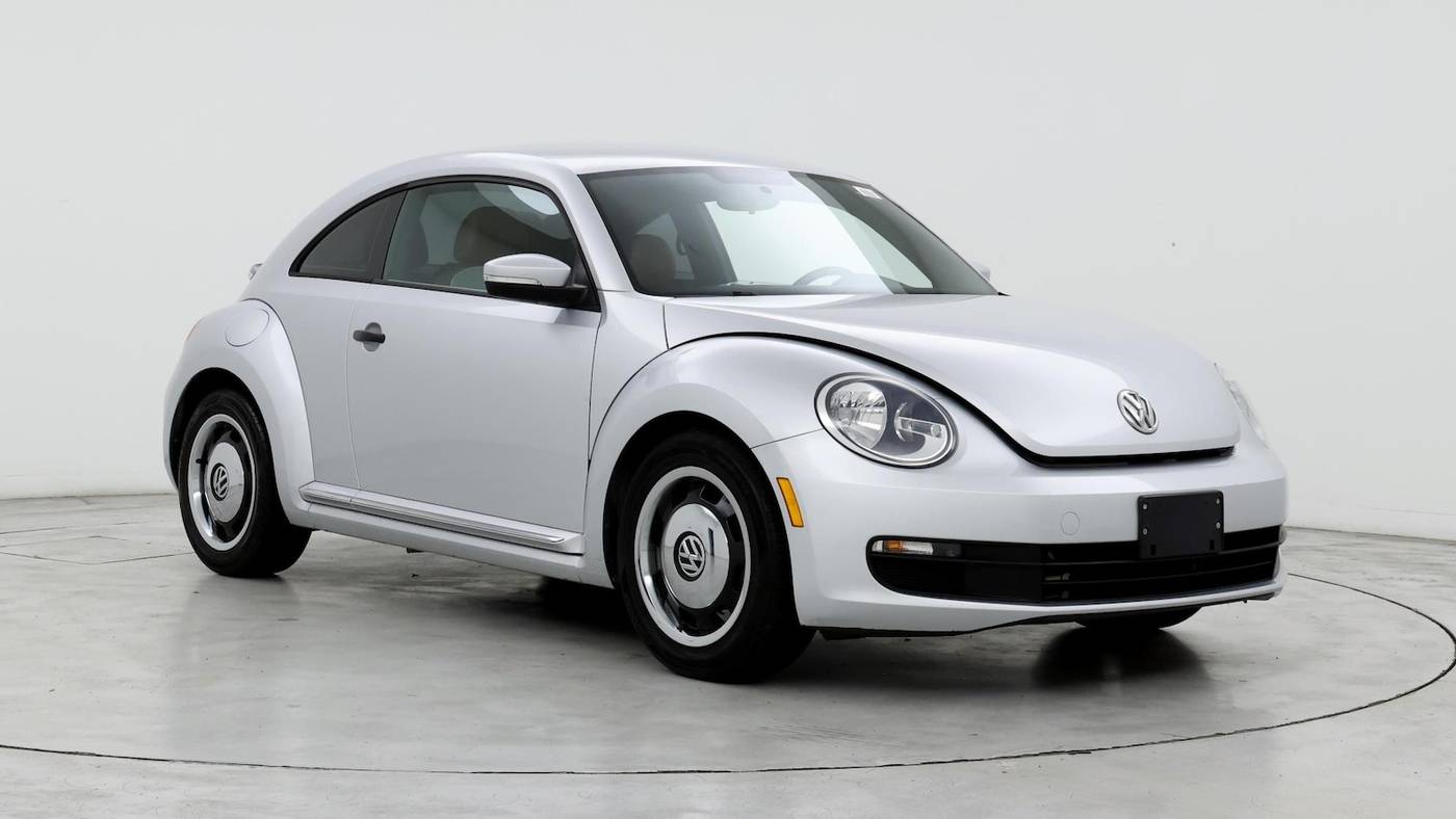 2015 Volkswagen Beetle 1.8T Classic — Hatchback — 73,310 mi — St. Louis, MO