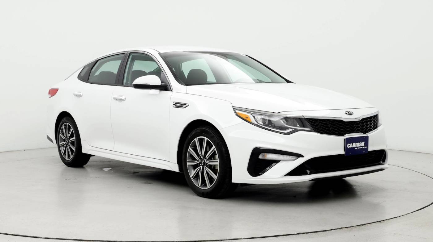 2019 Kia Optima LX — Sedan — 20,072 mi — St. Louis, MO
