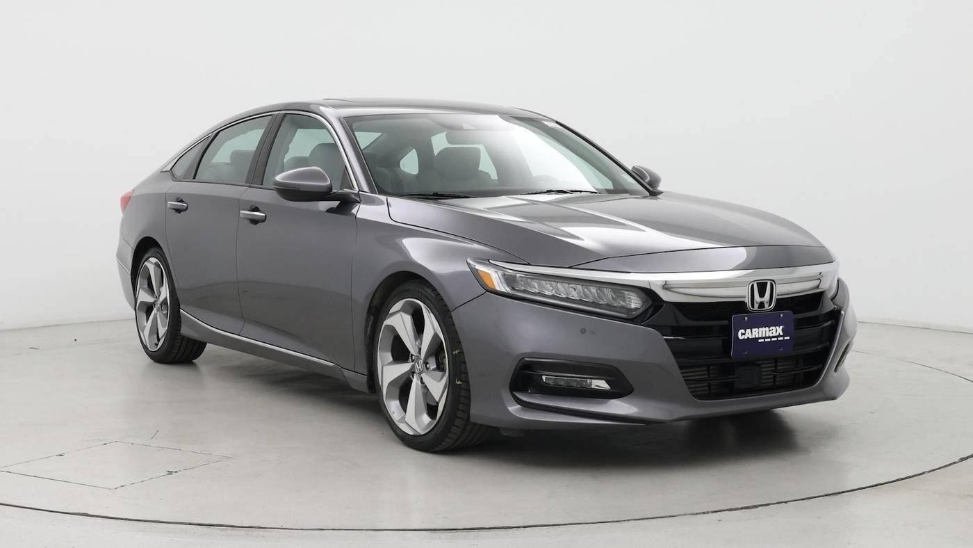 2018 Honda Accord Touring — Sedan — 81,192 mi — St. Louis, MO