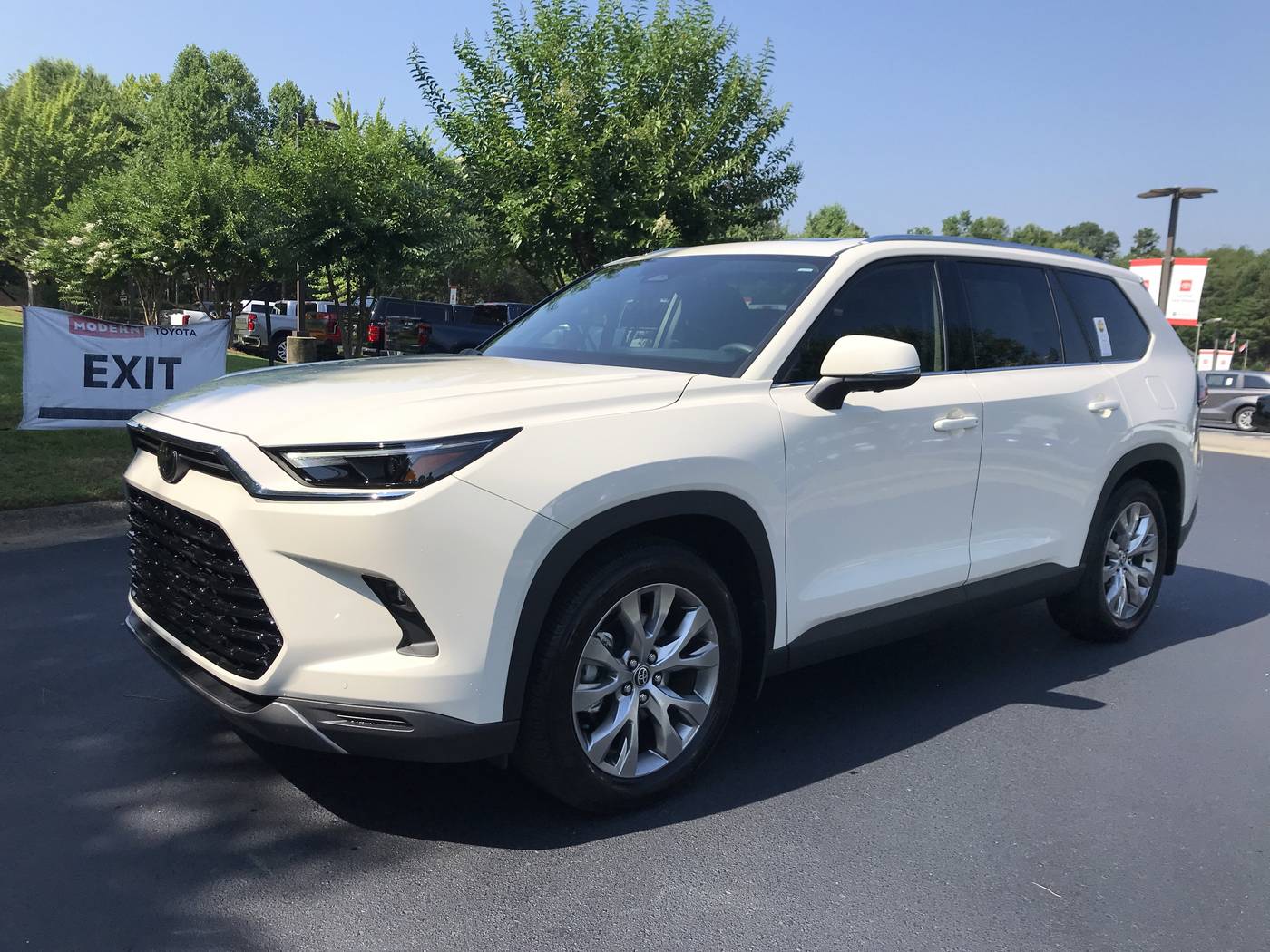 2024 Toyota Grand Highlander Limited — SUV — 11,504 mi — Winston-Salem, NC