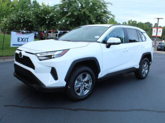 2025 Toyota RAV4 Hybrid XLE — SUV — 9,275 mi — Winston-Salem, NC