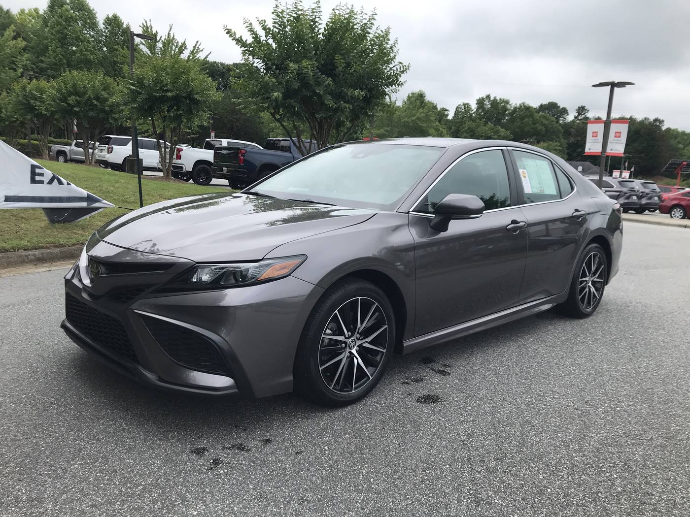 2023 Toyota Camry SE — Sedan — 34,683 mi — Winston-Salem, NC