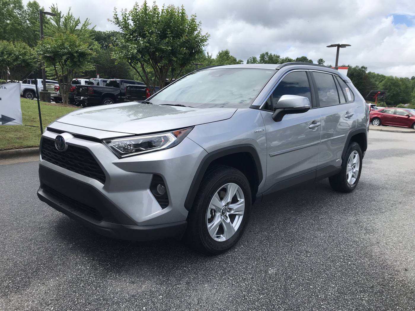2020 Toyota RAV4 Hybrid XLE — SUV — 33,759 mi — Winston-Salem, NC