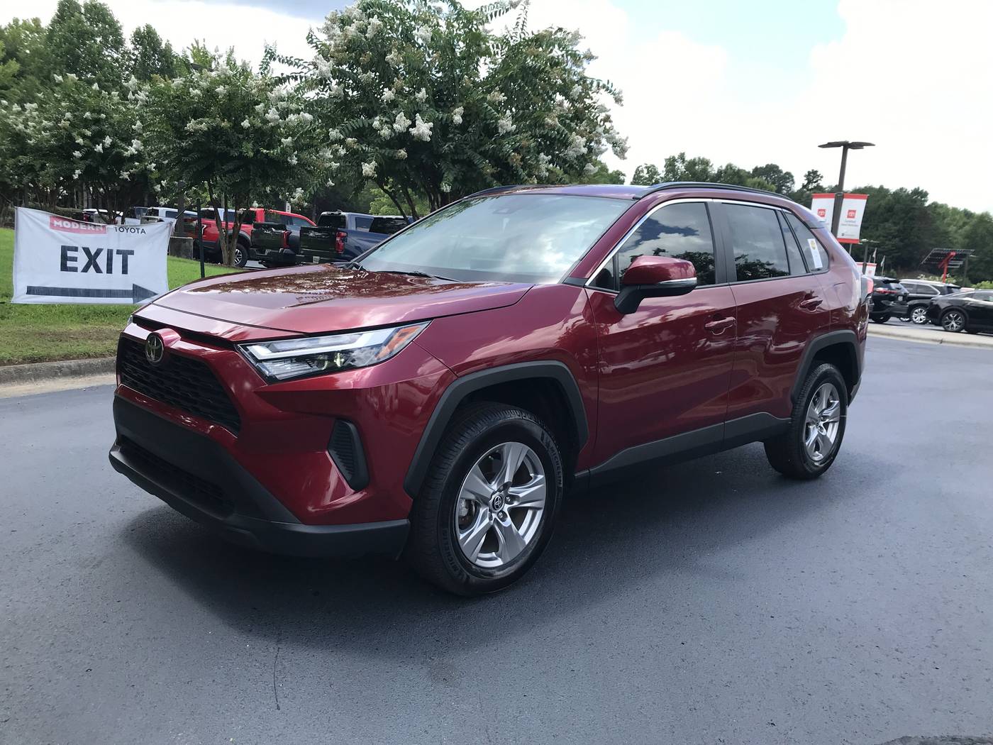 2022 Toyota RAV4 XLE — SUV — 46,696 mi — Winston-Salem, NC