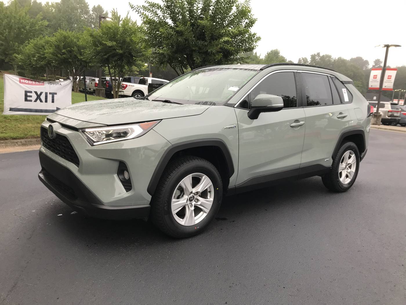 2020 Toyota RAV4 Hybrid XLE — SUV — 83,319 mi — Winston-Salem, NC