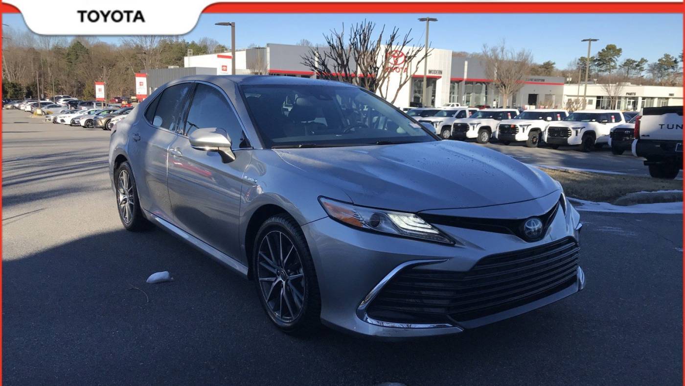 2021 Toyota Camry Hybrid XLE — Sedan — 97,279 mi — Winston-Salem, NC