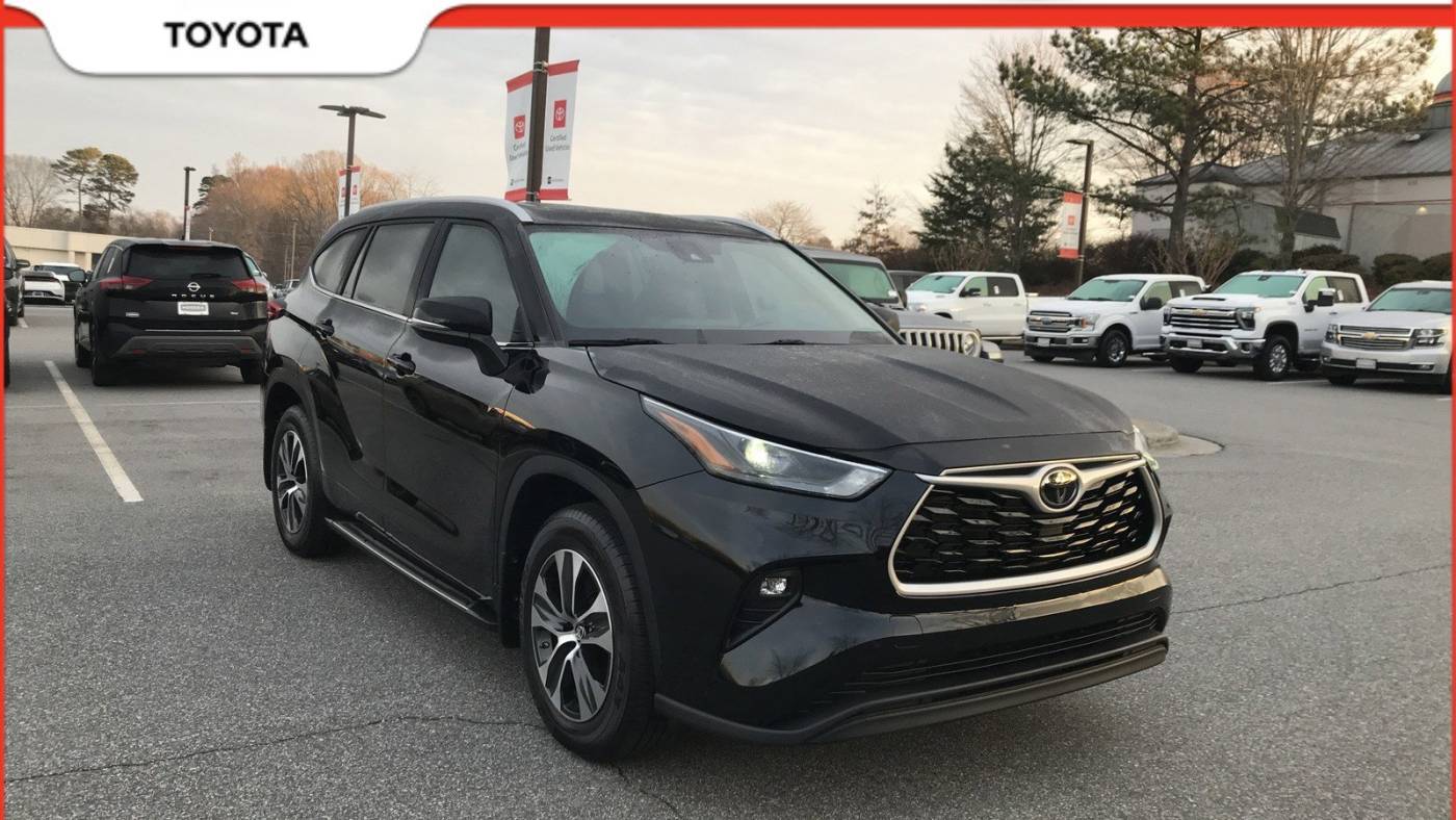 2023 Toyota Highlander XLE — SUV — 33,069 mi — Winston-Salem, NC
