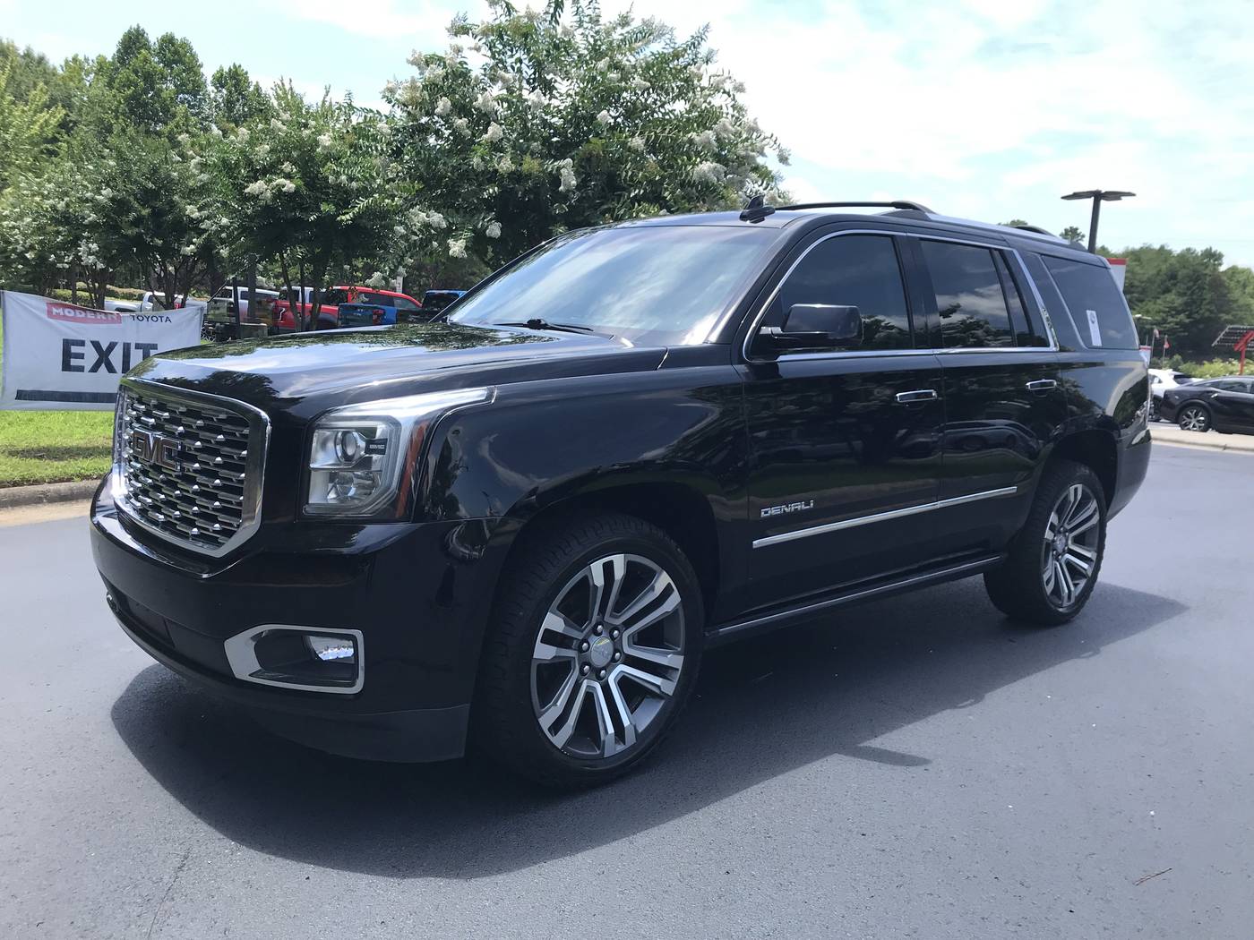2018 GMC Yukon Denali — SUV — 81,322 mi — Winston-Salem, NC