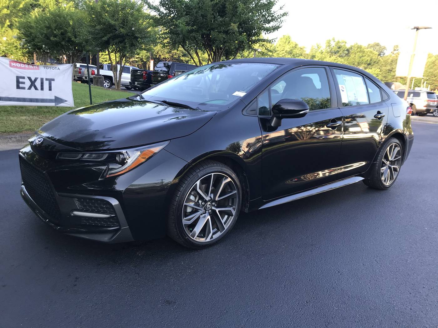 2020 Toyota Corolla SE — Sedan — 89,660 mi — Winston-Salem, NC
