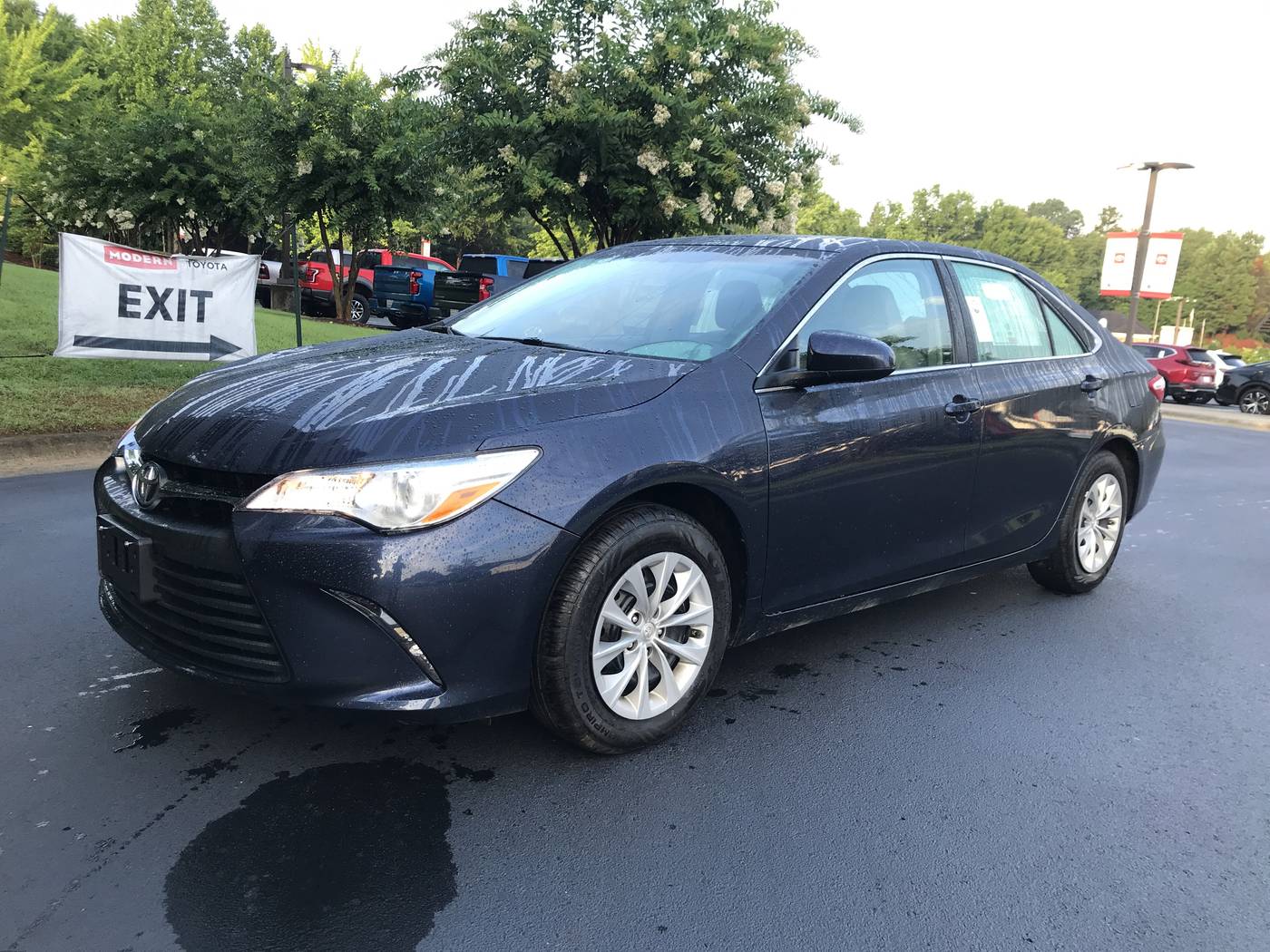 2017 Toyota Camry LE — Sedan — 33,193 mi — Winston-Salem, NC