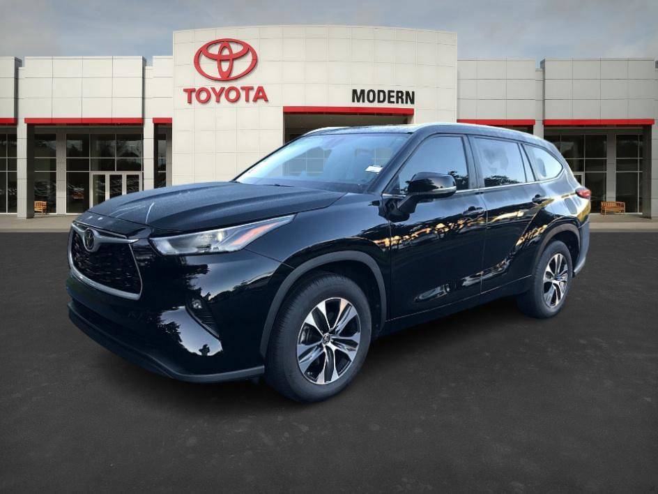 2023 Toyota Highlander XLE — SUV — 45,537 mi — Winston-Salem, NC