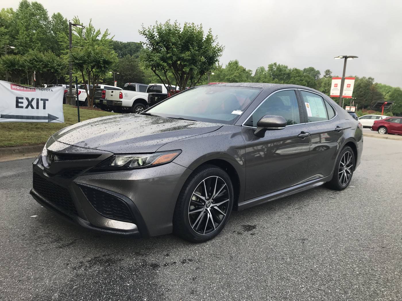 2024 Toyota Camry SE — Sedan — 35,446 mi — Winston-Salem, NC